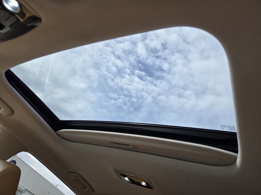 Used 2024 Kia Seltos EX image 7