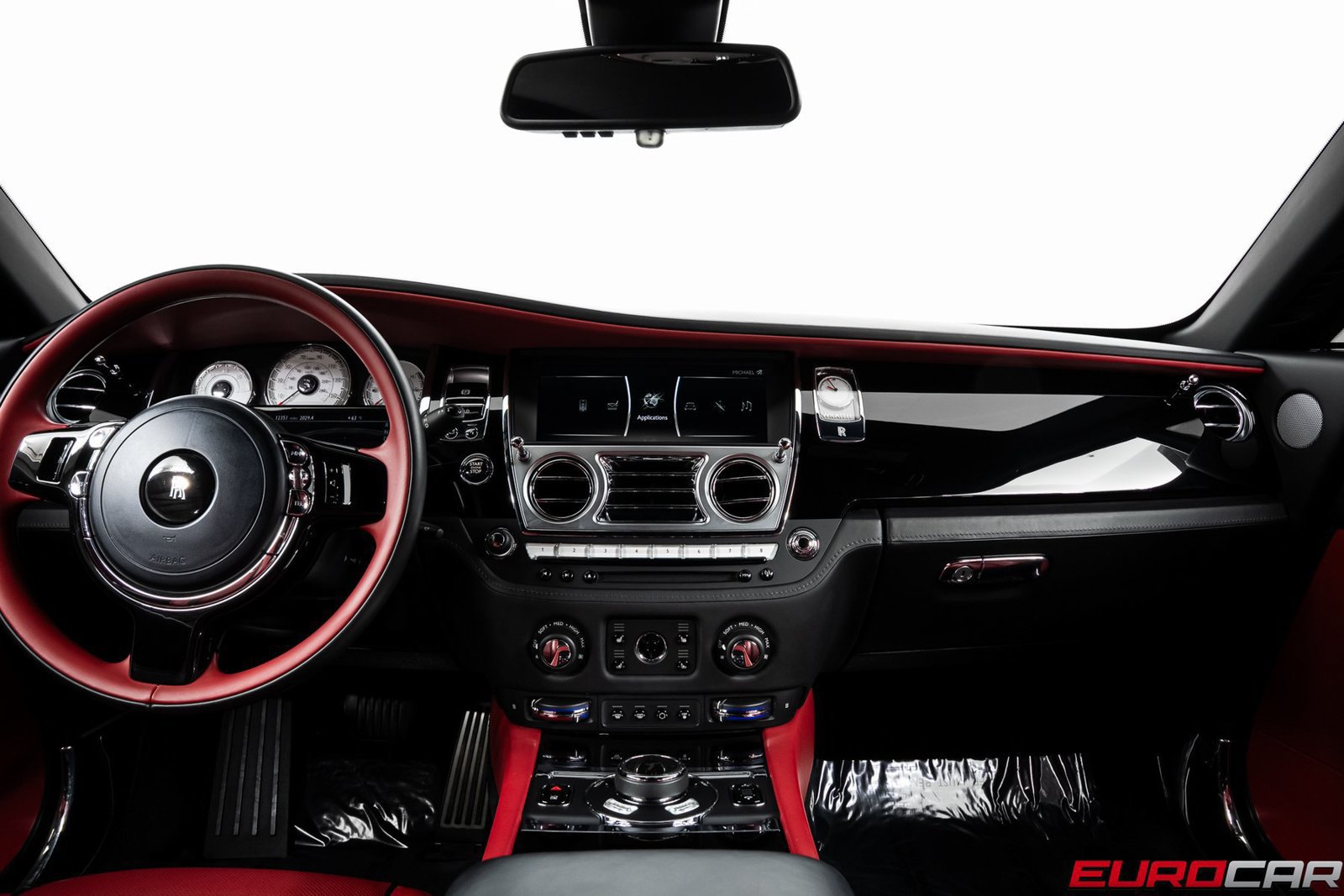 Used 2018 Rolls-Royce Wraith RWD image 19