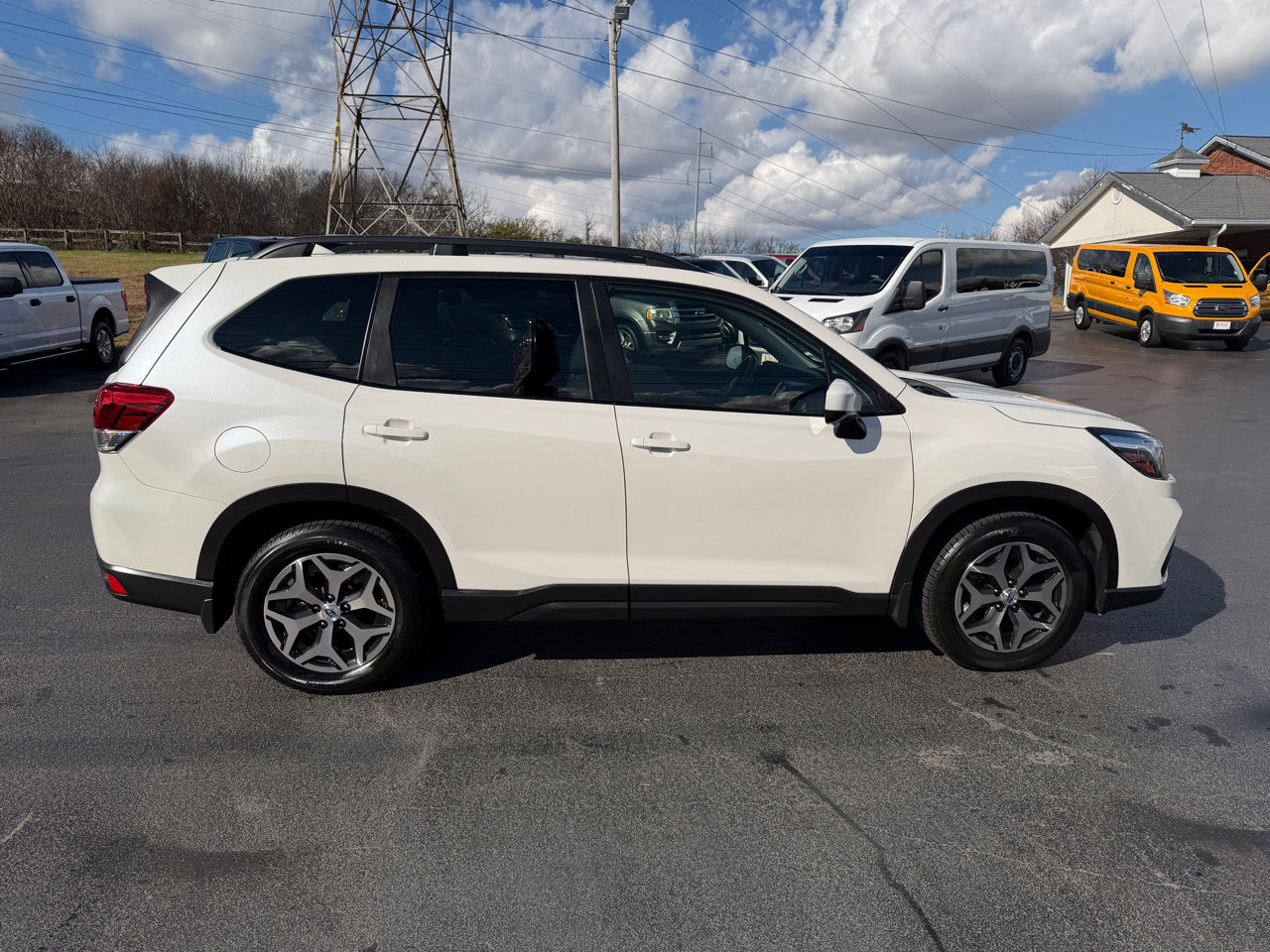 Used 2021 Subaru Forester Premium image 5