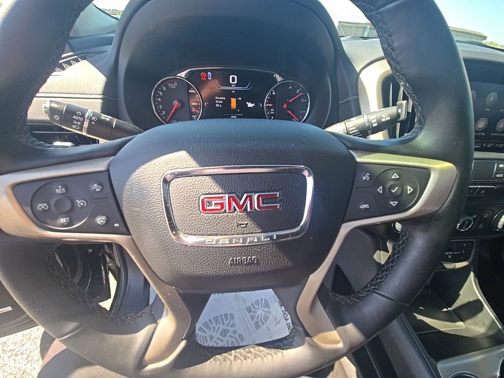 Used 2023 GMC Terrain Denali w/ Black Diamond Edition AWD/4WD image 17