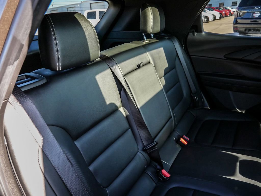 Used 2021 Chevrolet TrailBlazer ACTIV w/ Sun and Liftgate Package AWD/4WD image 21