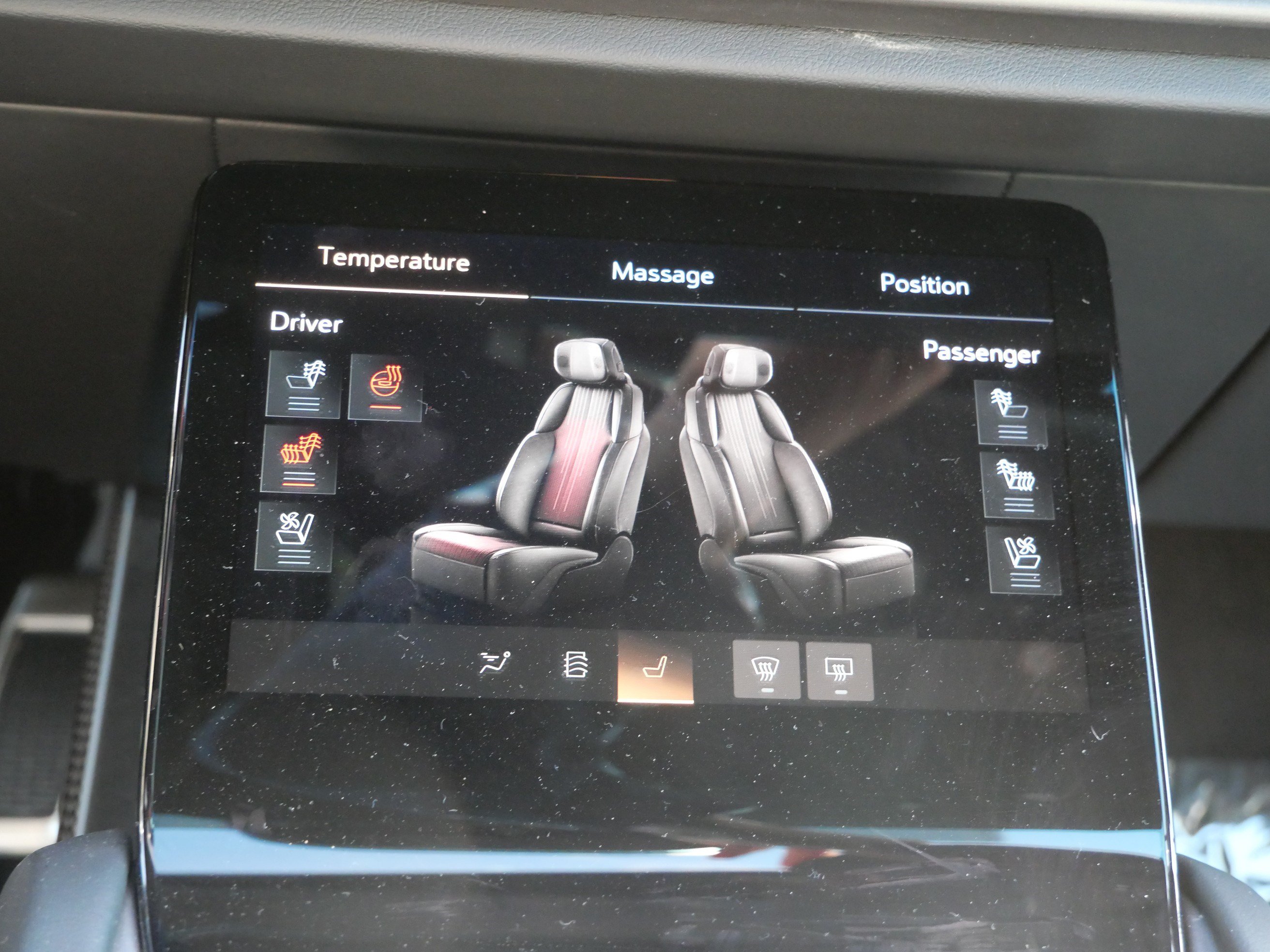 Certified 2026 Cadillac Vistiq Sport w/ LPO, Floor Liner Package AWD/4WD image 29