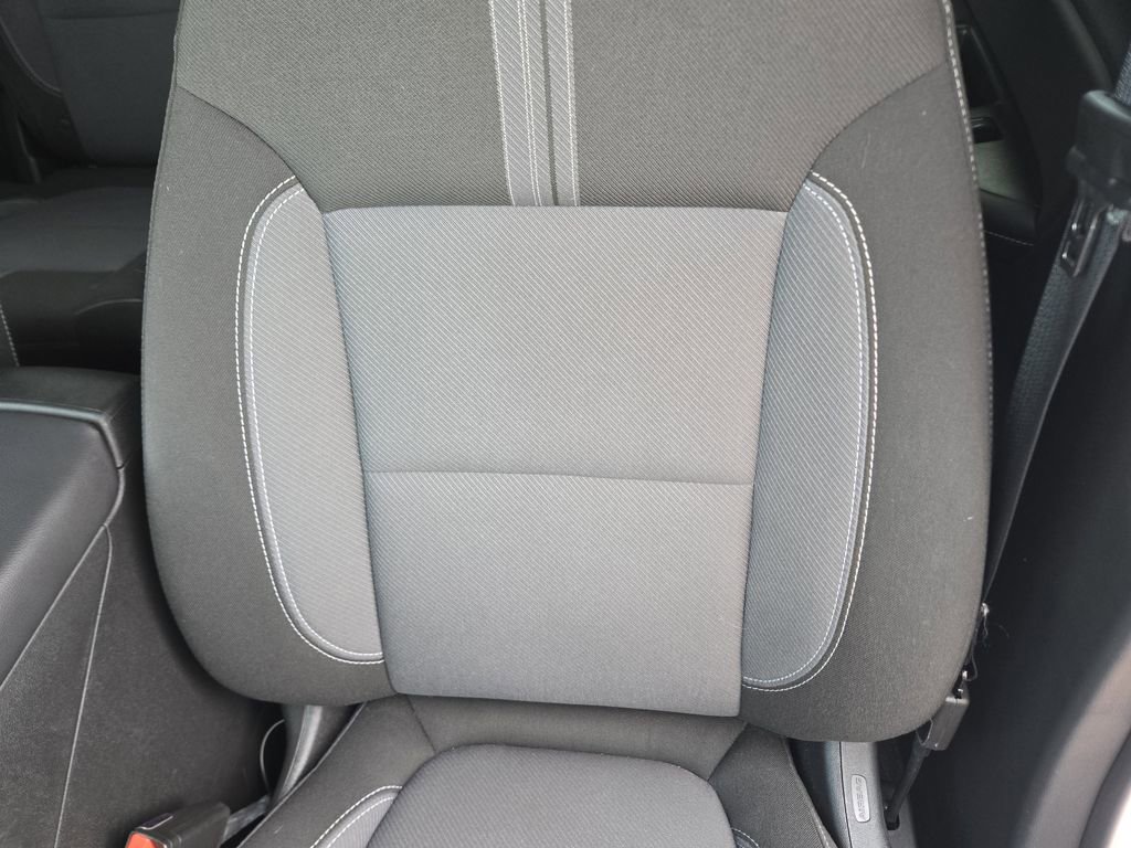 Used 2025 Chevrolet Blazer LT AWD/4WD image 19