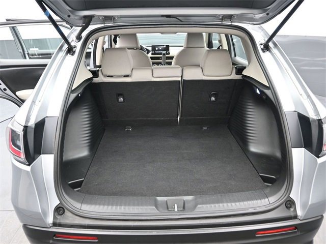 Used 2023 Honda HR-V LX image 16