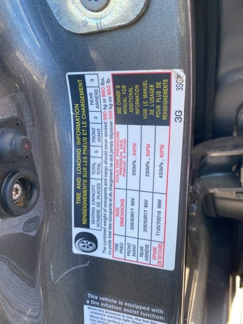 Used 2015 Nissan Sentra SR w/ Navigation Package image 19