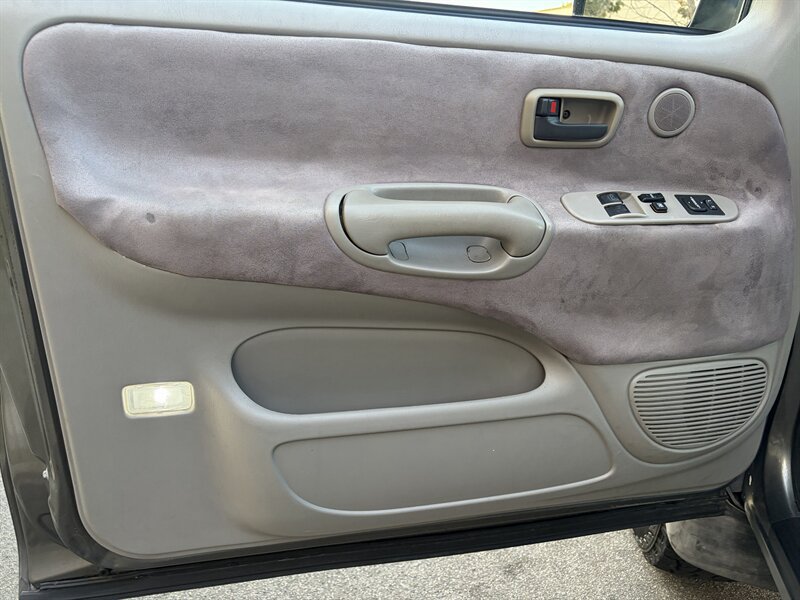 Used 2003 Toyota Tundra SR5 RWD image 13