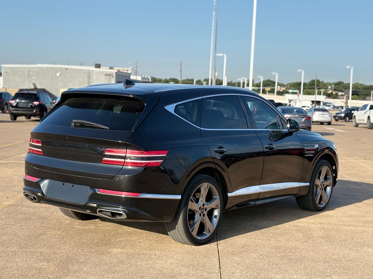 Used 2022 Genesis GV80 2.5T w/ Prestige Package 04 AWD/4WD image 7