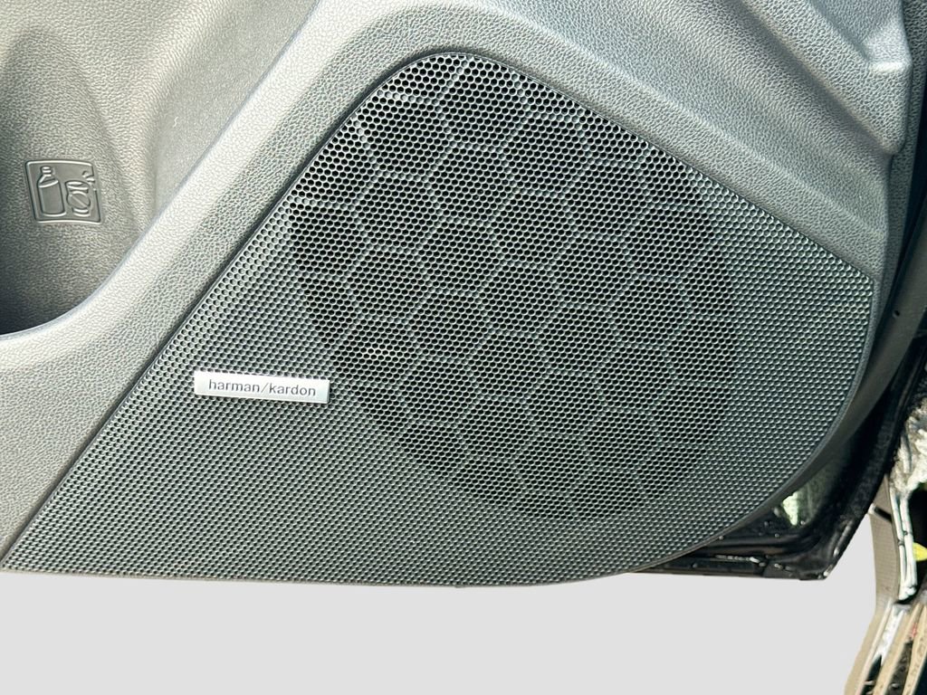 Used 2026 Subaru Crosstrek 2.5i Limited w/ Crosstrek Mirror Package image 22