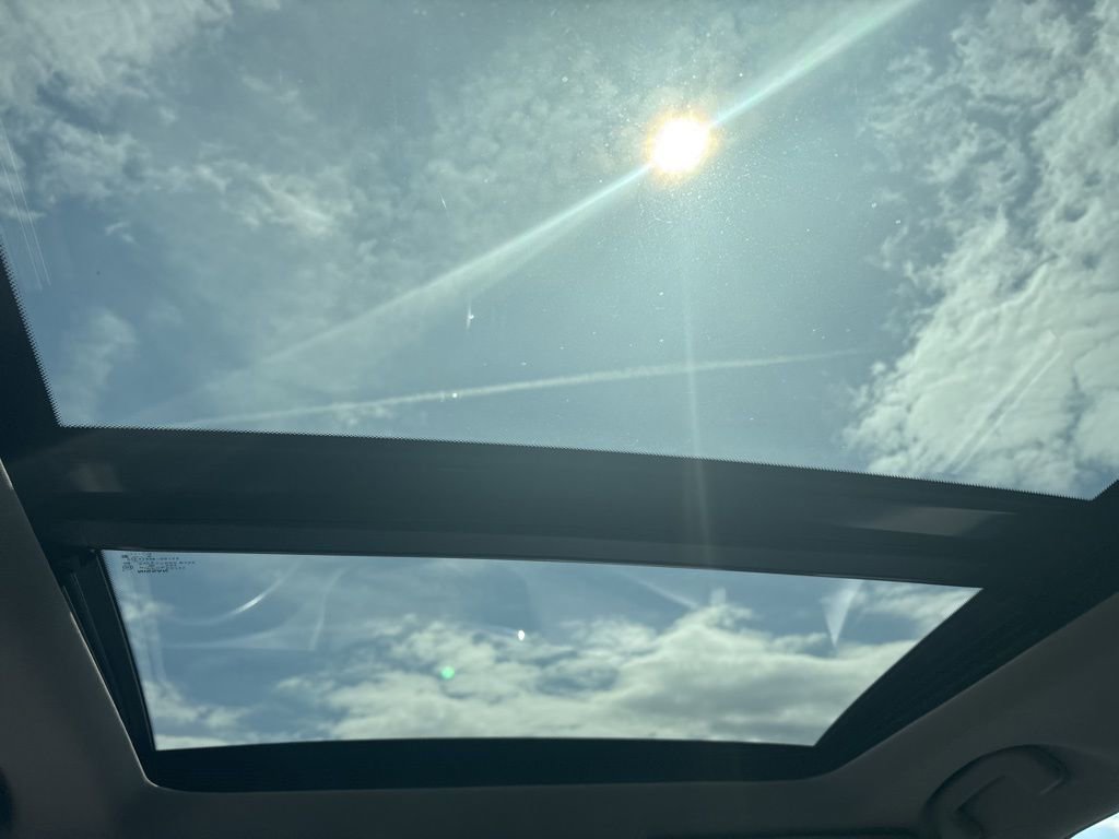 Used 2019 Nissan Rogue SV w/ Sun & Sound Touring Package image 25