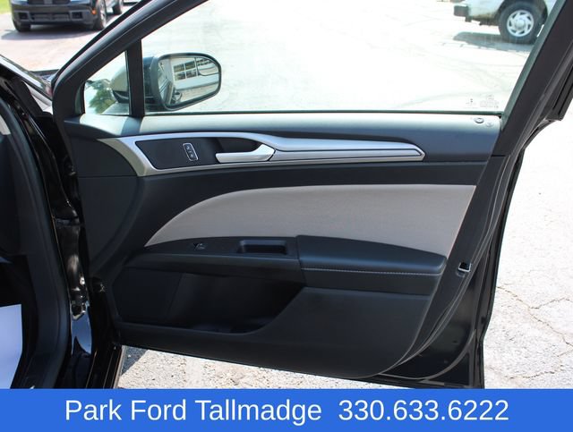 Used 2018 Ford Fusion S FWD image 20