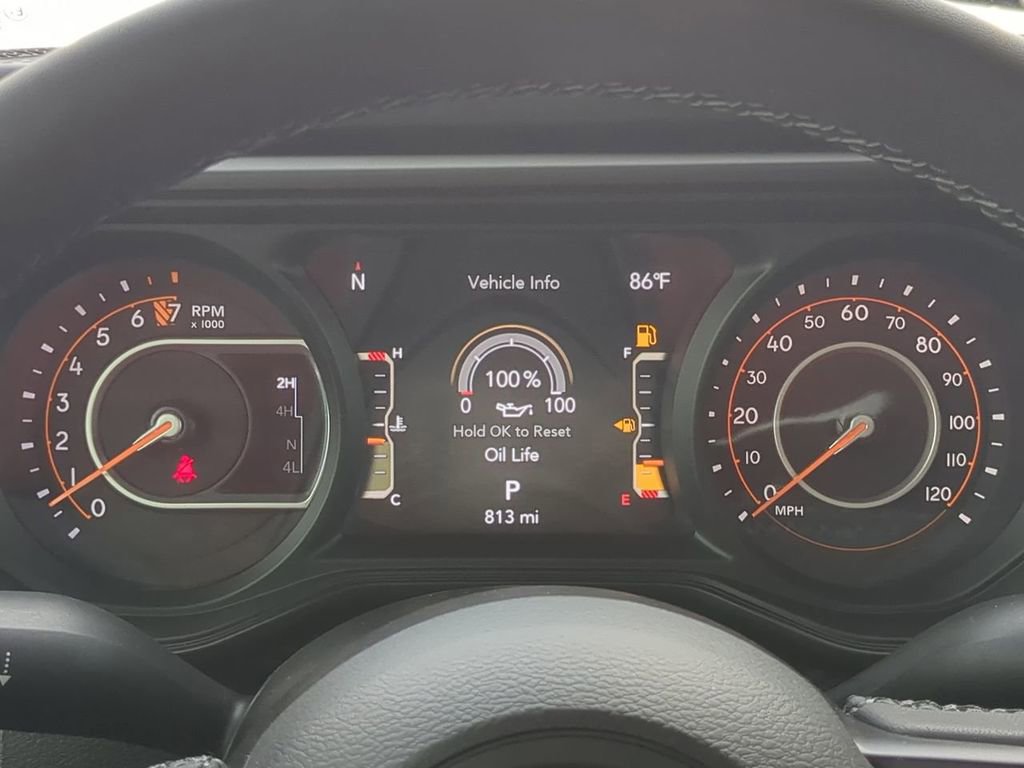 Used 2025 Jeep Gladiator Rubicon w/ Safety Group image 26