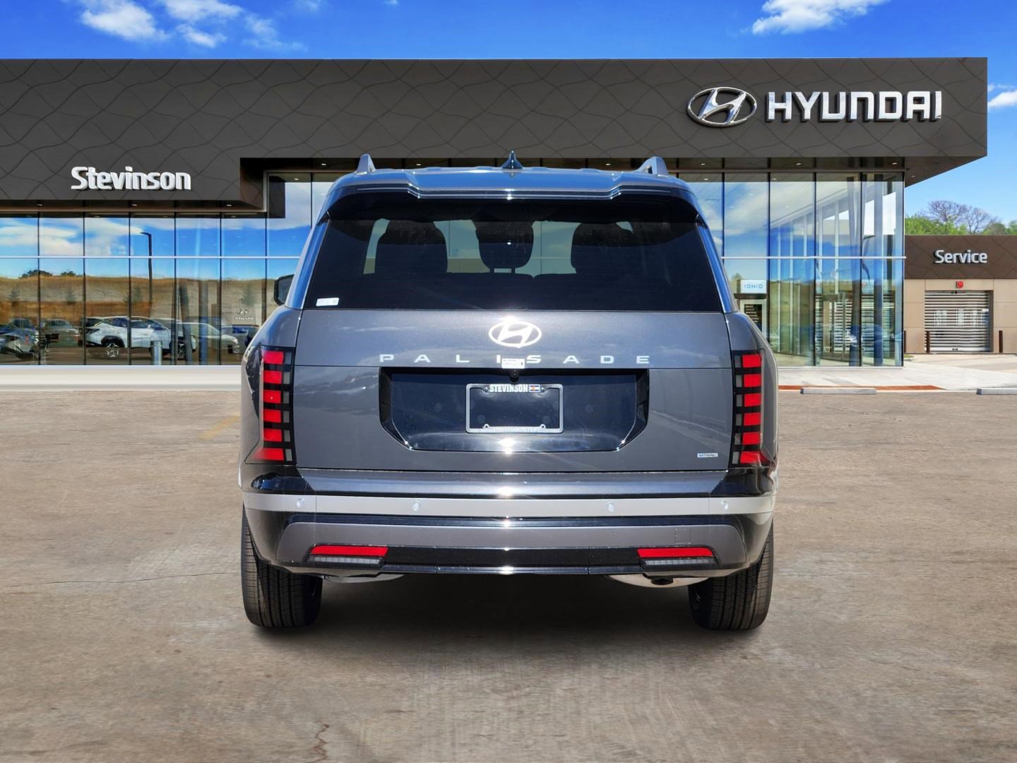 New 2026 Hyundai Palisade Limited image 3