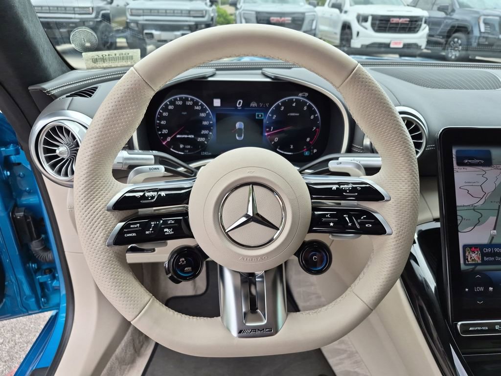 Used 2022 Mercedes-Benz SL 63 AMG 4MATIC image 21