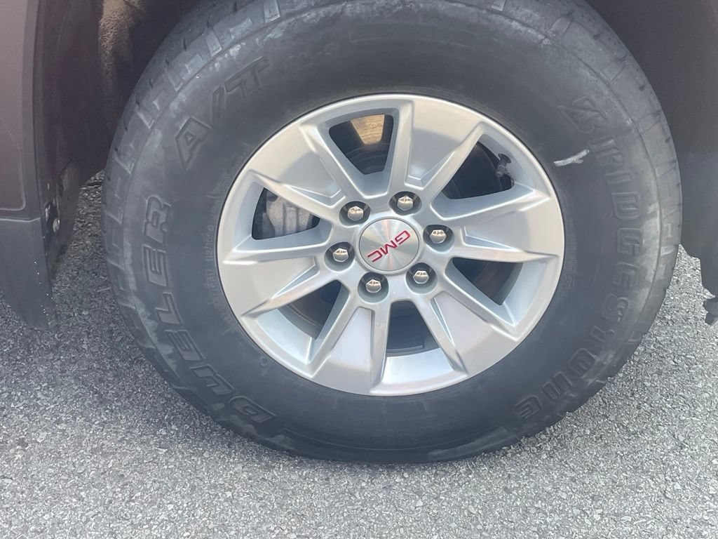Used 2023 GMC Sierra 1500 SLE AWD/4WD image 32