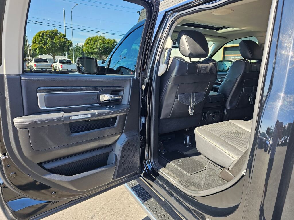 Used 2014 RAM 1500 Limited image 17