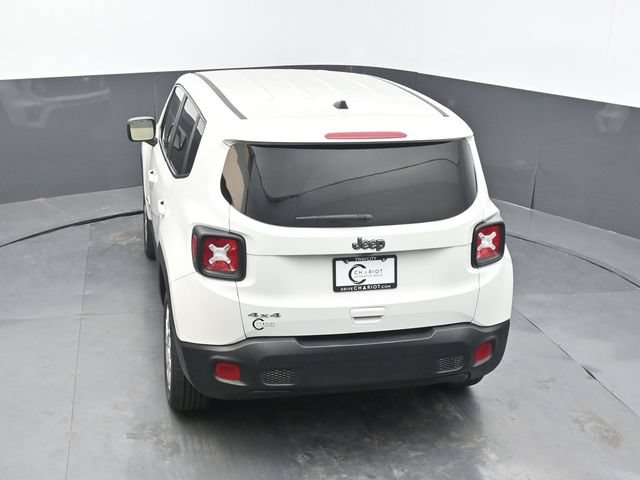 Used 2023 Jeep Renegade Latitude AWD/4WD image 49