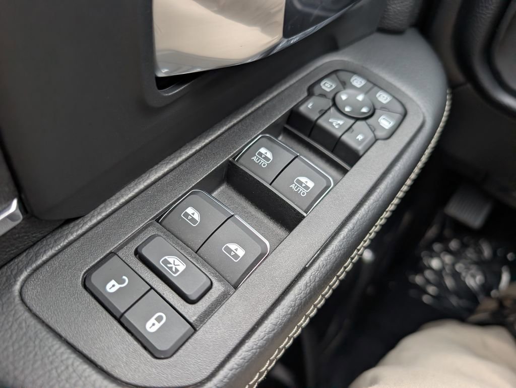 New 2026 RAM 2500 Laramie image 36