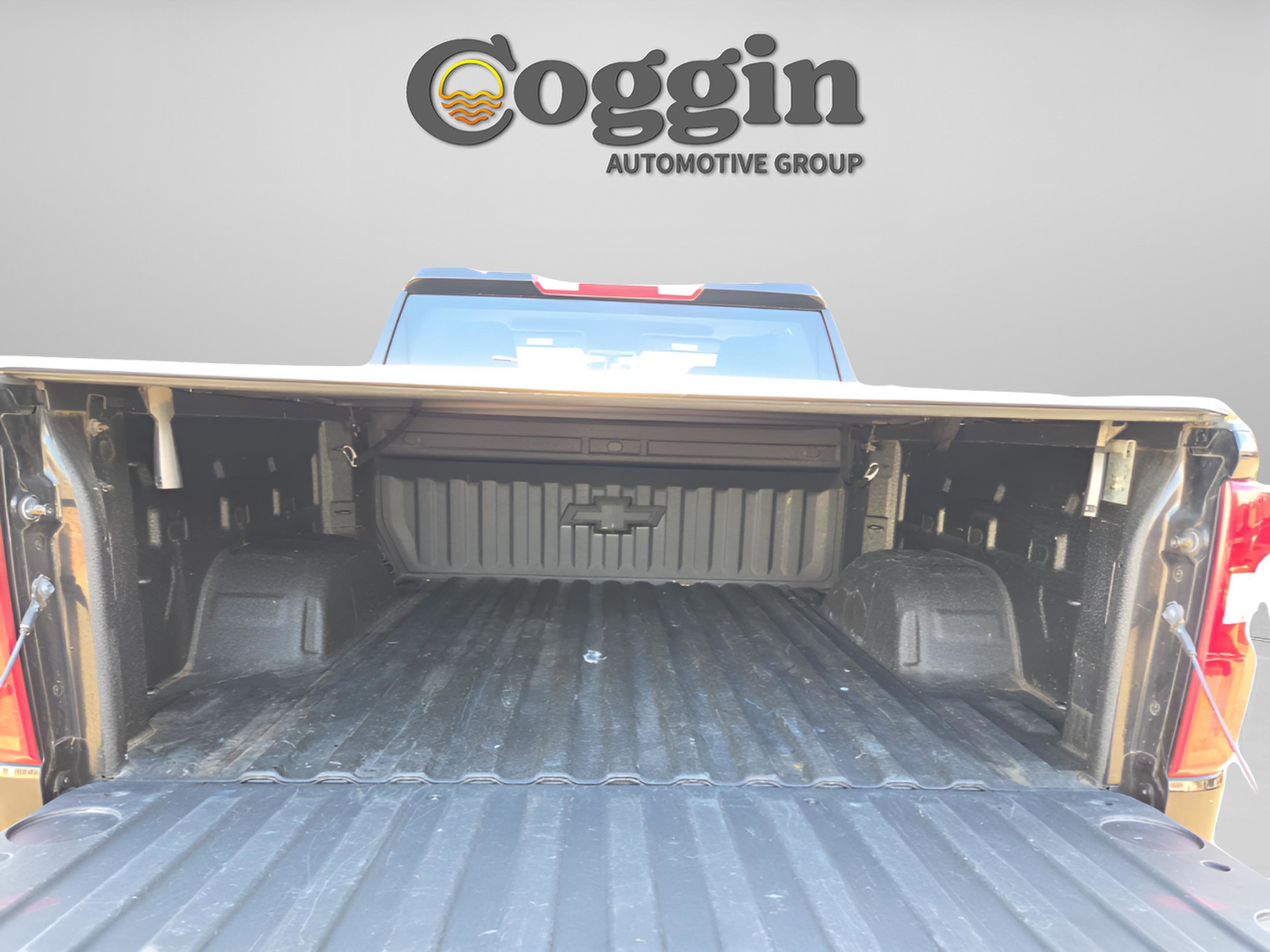 Used 2021 Chevrolet Silverado 1500 LT Trail Boss w/ Bed Protection Package image 32