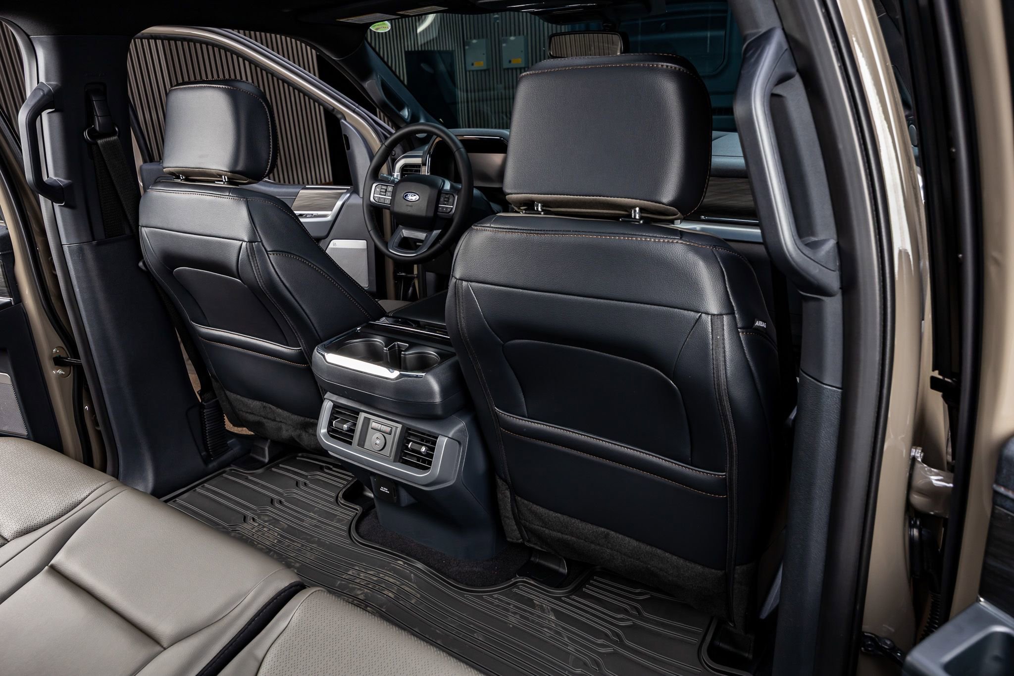 Used 2026 Ford F150 Lariat AWD/4WD image 31