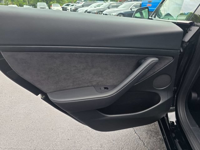 Used 2023 Tesla Model 3 Standard Range RWD image 15