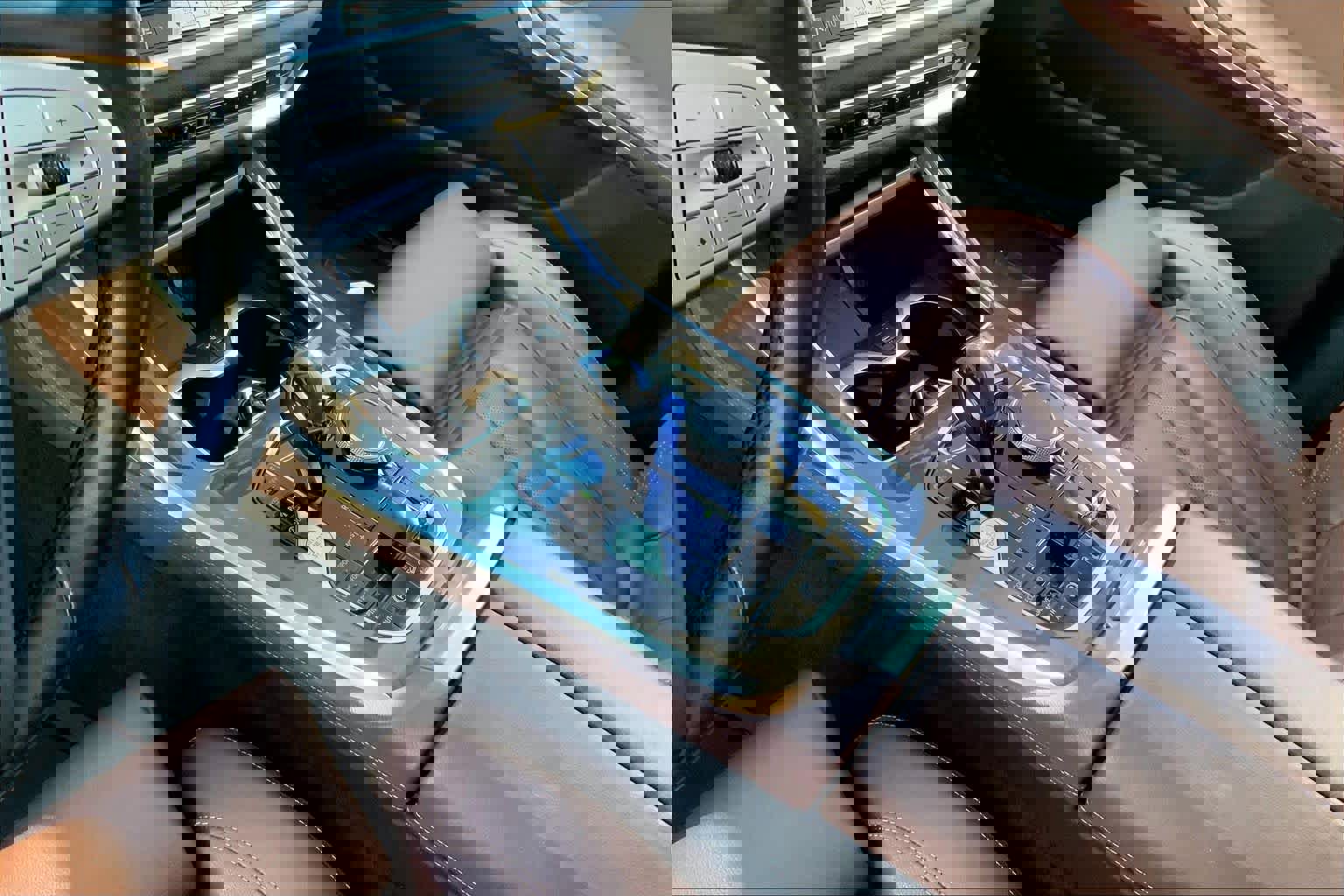 Used 2020 BMW X7 xDrive40i w/ Cold Weather Package image 15