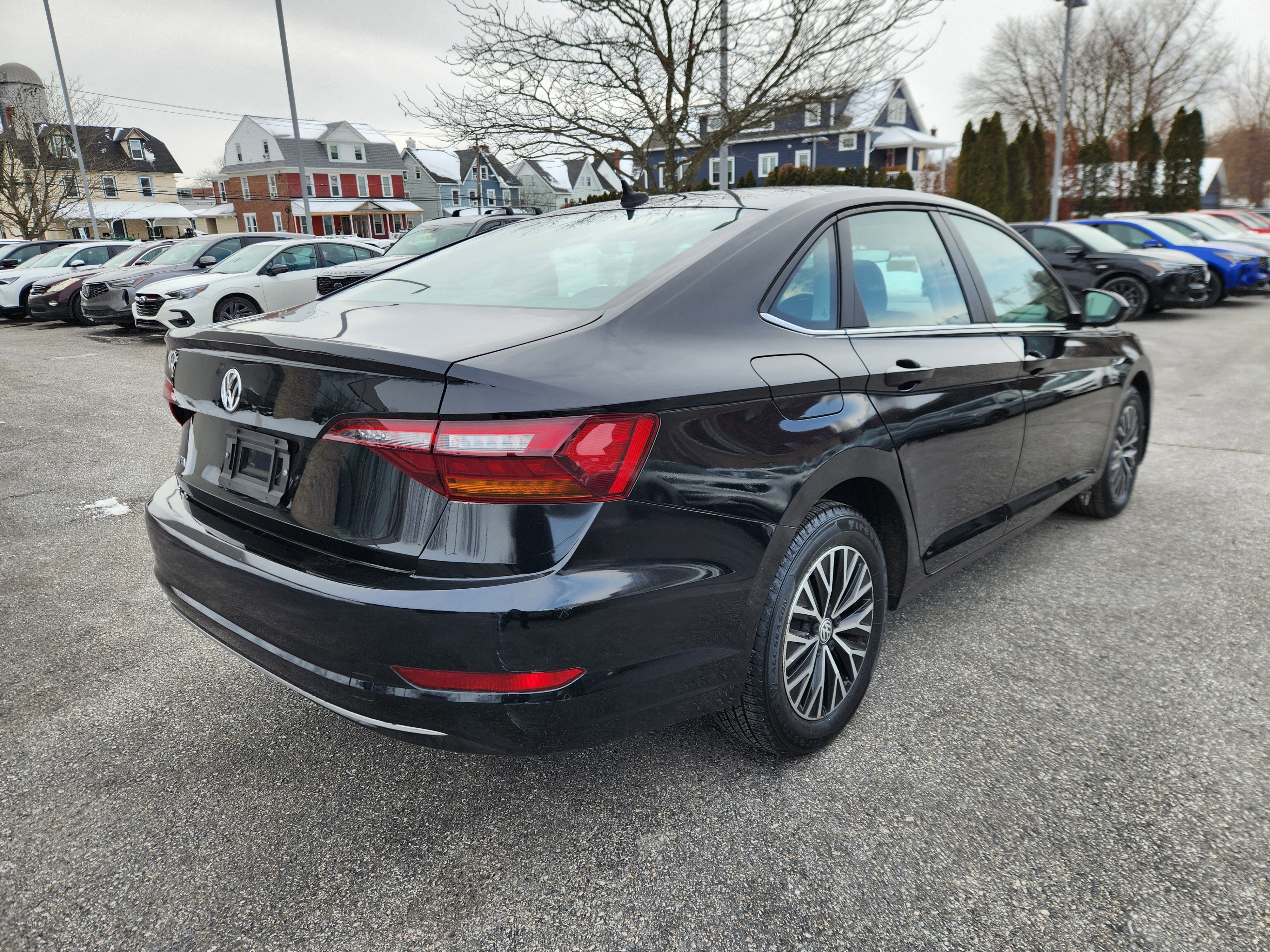 Used 2019 Volkswagen Jetta SEL image 4