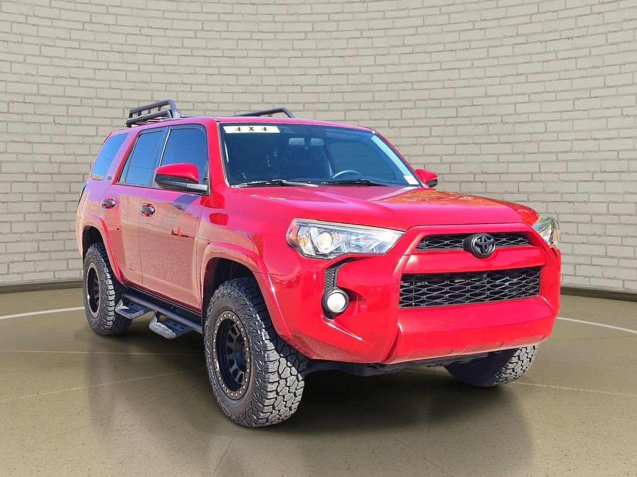 Used 2018 Toyota 4Runner SR5 image 3