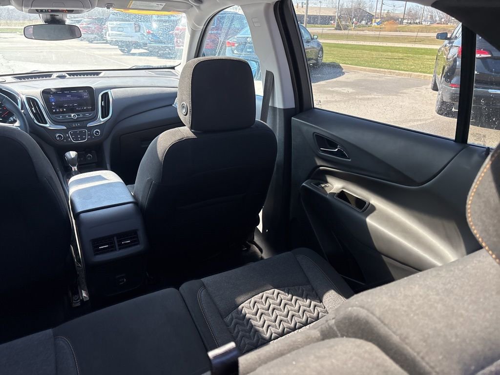 Used 2024 Chevrolet Equinox LT image 11