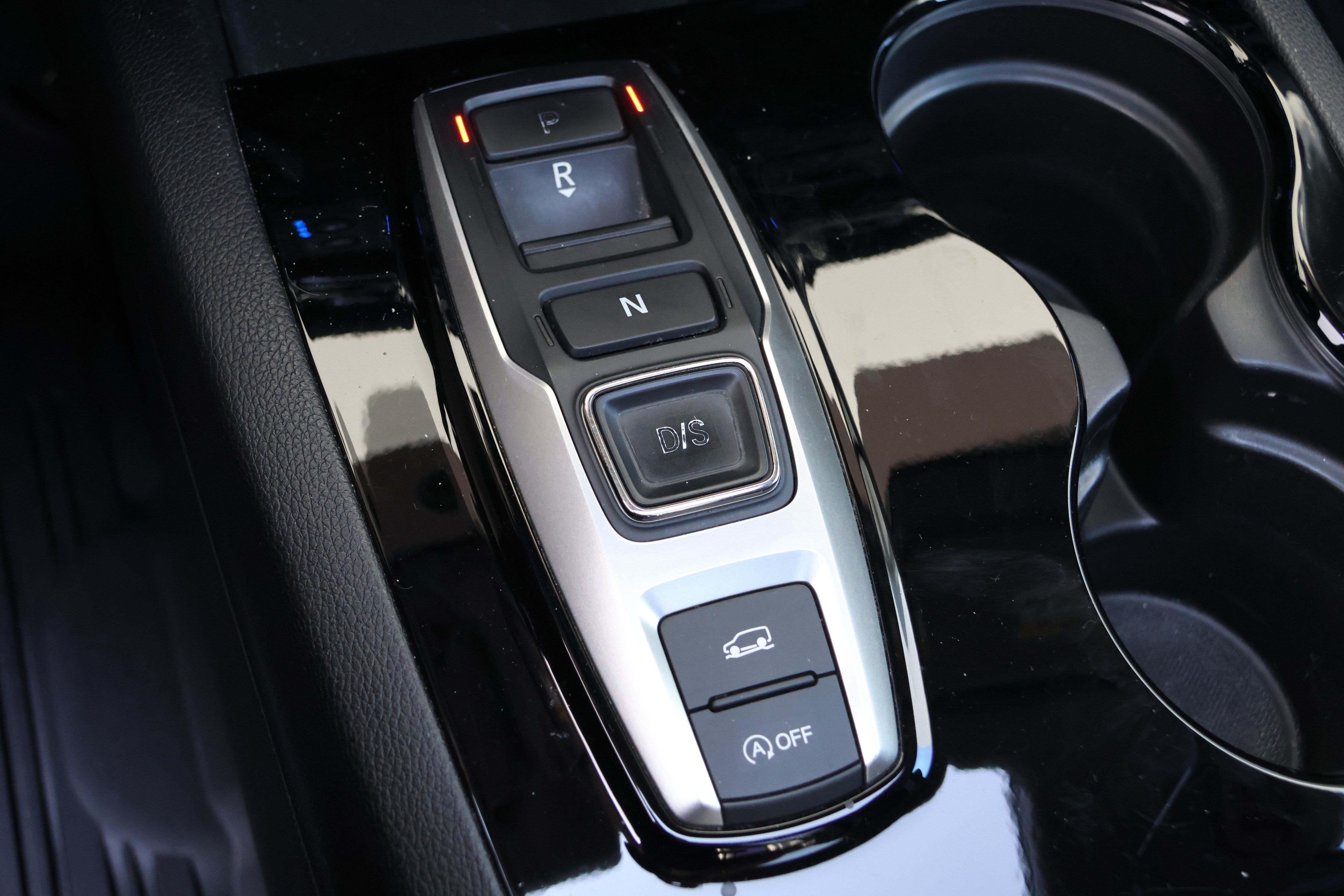 Used 2018 Honda Pilot Elite image 32