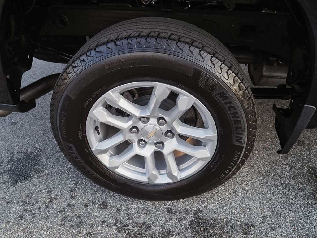 Certified 2023 Chevrolet Silverado 1500 LT AWD/4WD image 33