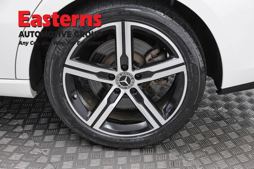Used 2023 Mercedes-Benz CLA 250 4MATIC w/ Premium Package image 33