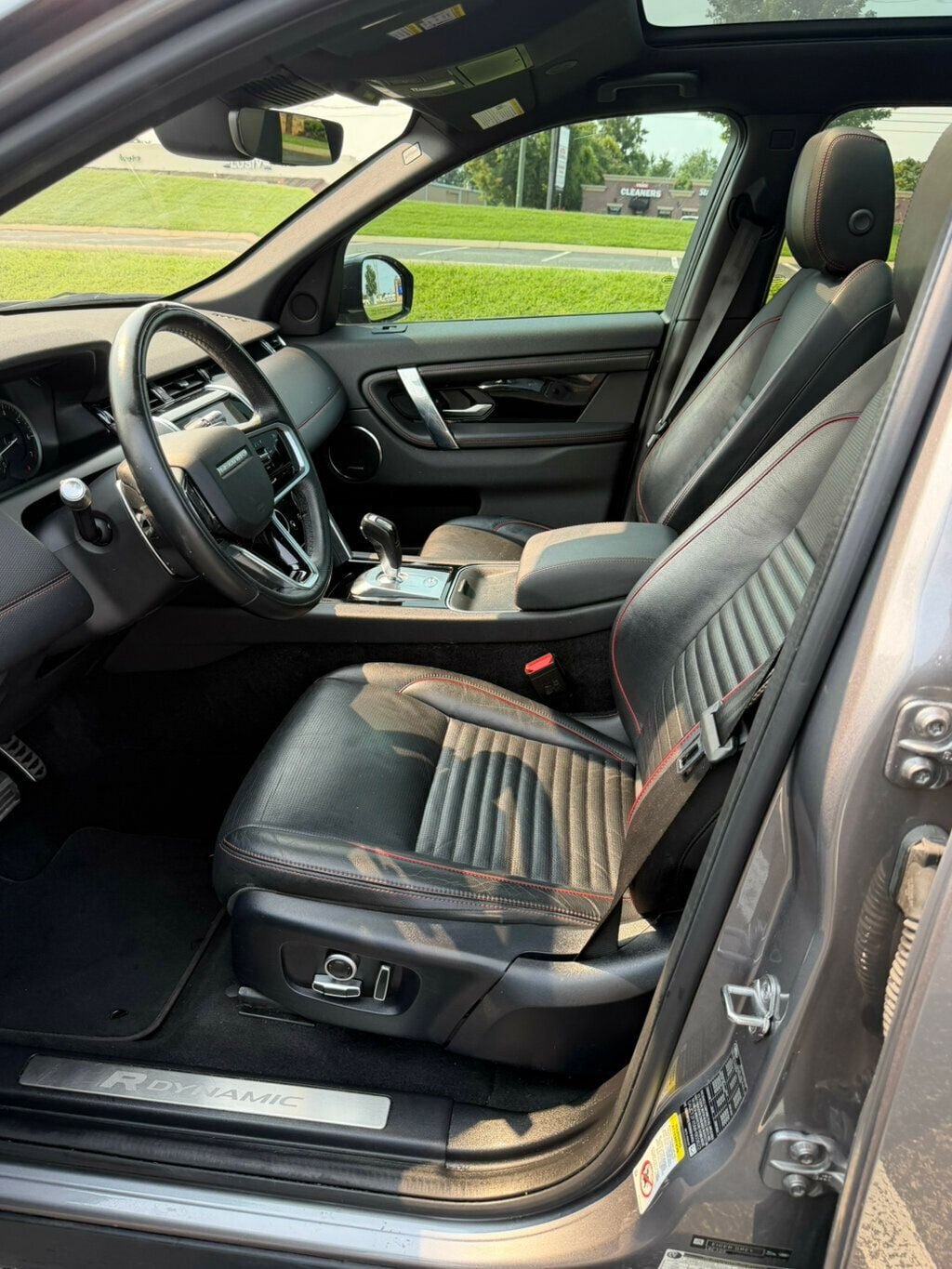 Used 2021 Land Rover Discovery Sport S R-Dynamic AWD/4WD image 9