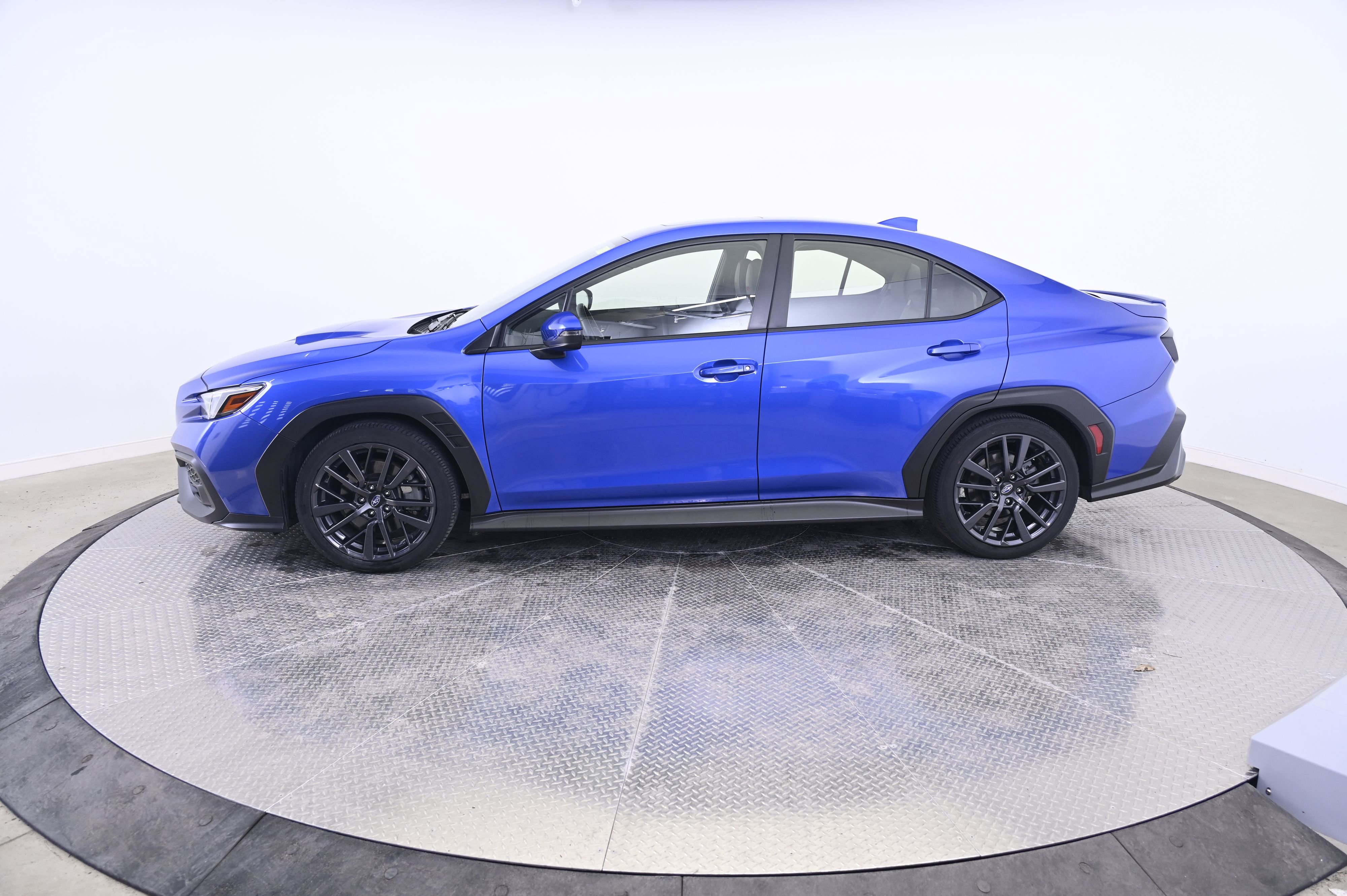 Used 2023 Subaru WRX Limited image 2