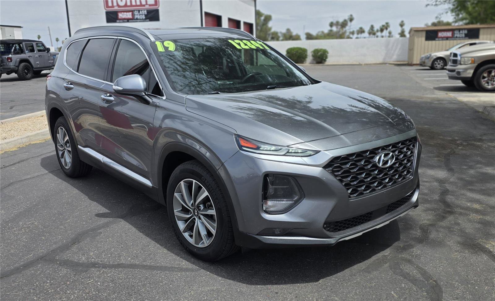 Used 2019 Hyundai Santa Fe Limited FWD image 3