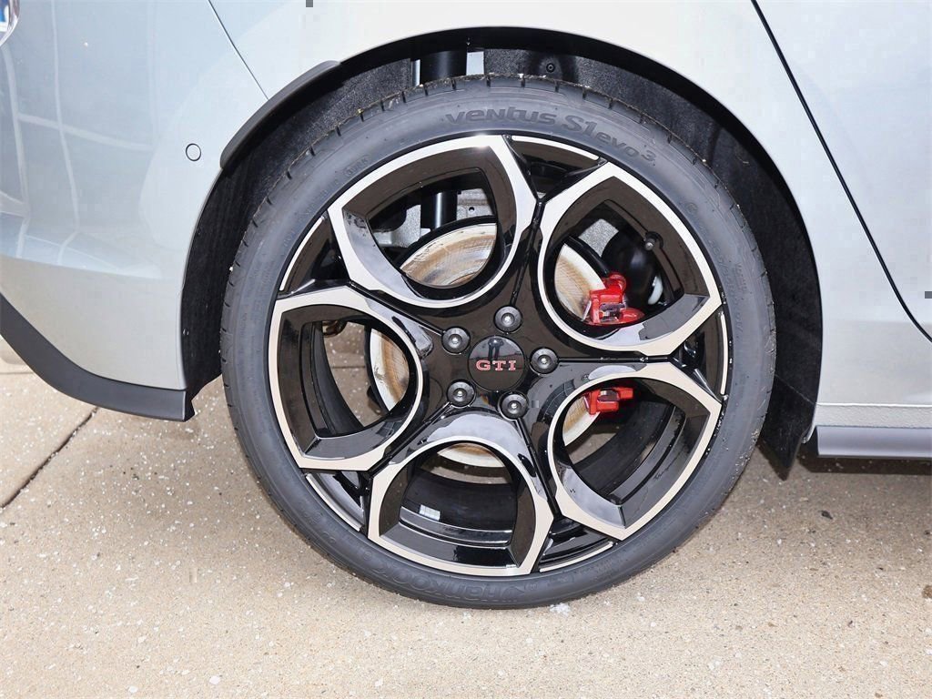 New 2026 Volkswagen GTI Autobahn FWD image 9