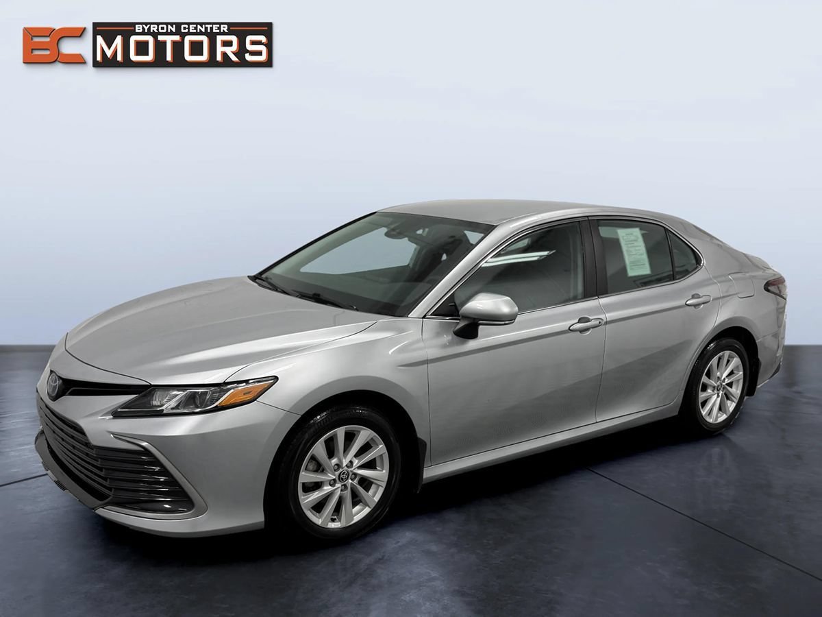 Used 2022 Toyota Camry LE