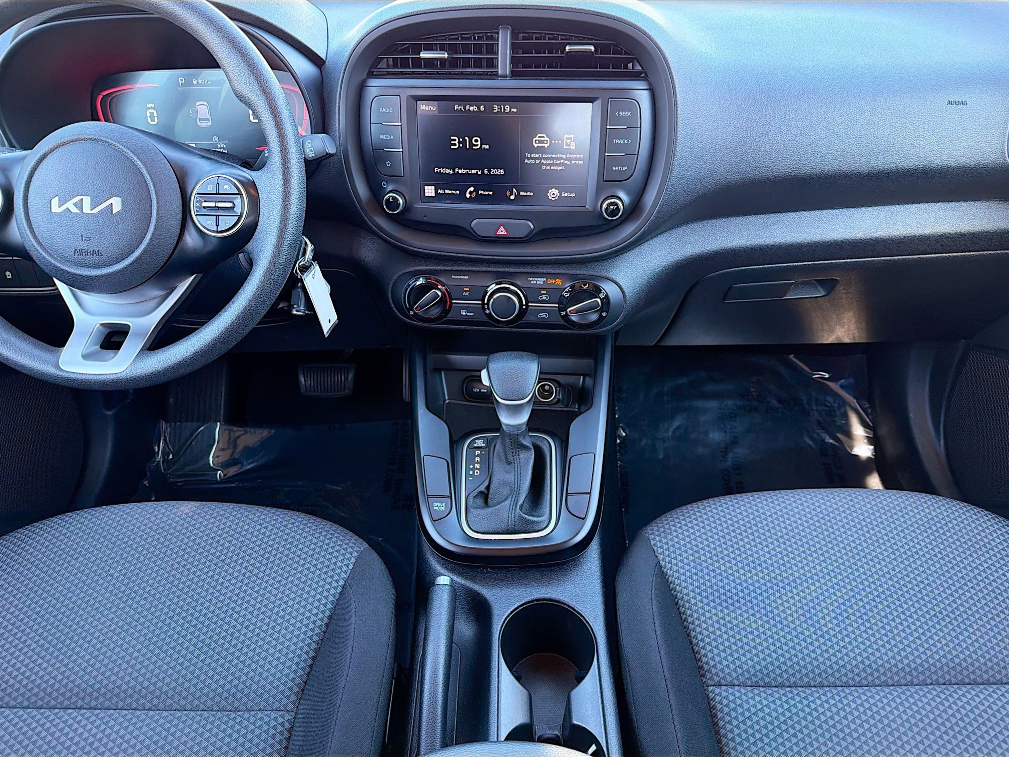 Used 2024 Kia Soul LX w/ Option Group 015 image 18