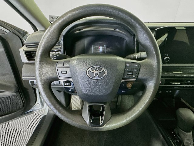 Certified 2025 Toyota Camry LE FWD image 14