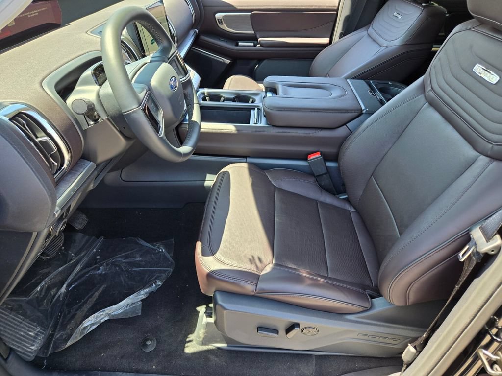 New 2026 Ford Expedition Max Platinum w/ Platinum Ultimate Package AWD/4WD image 9