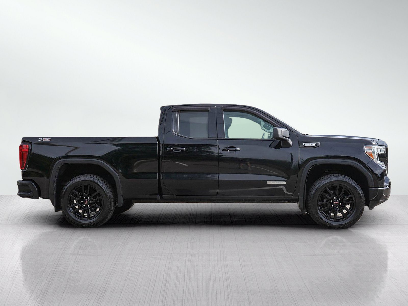 Used 2021 GMC Sierra 1500 Elevation w/ X31 Off-Road Package AWD/4WD image 6