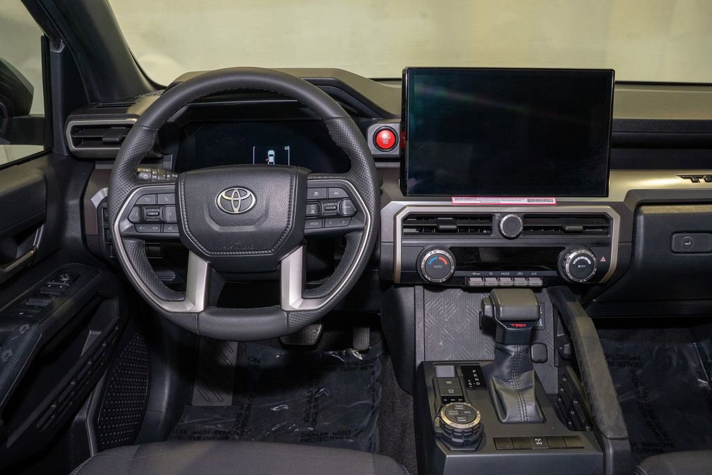 Used 2024 Toyota Tacoma TRD Off-Road image 6