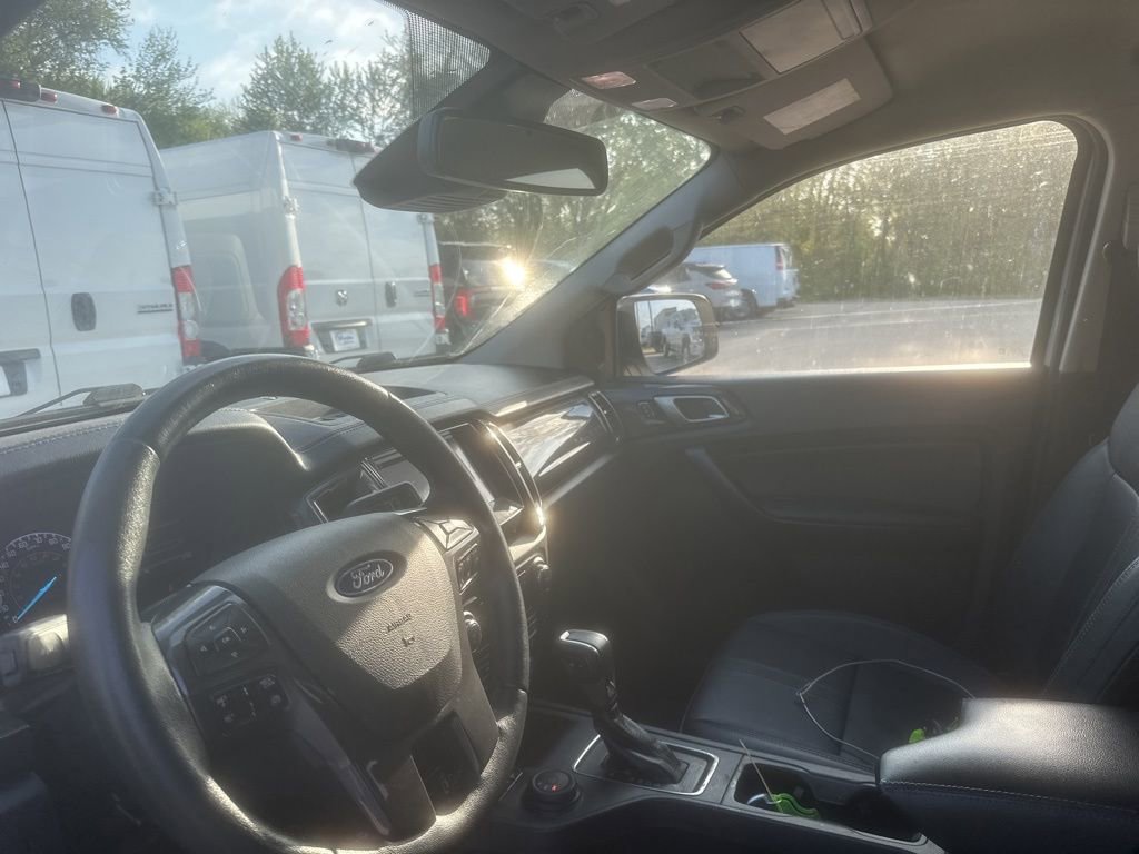 Used 2019 Ford Ranger Lariat w/ Black Appearance Package image 17