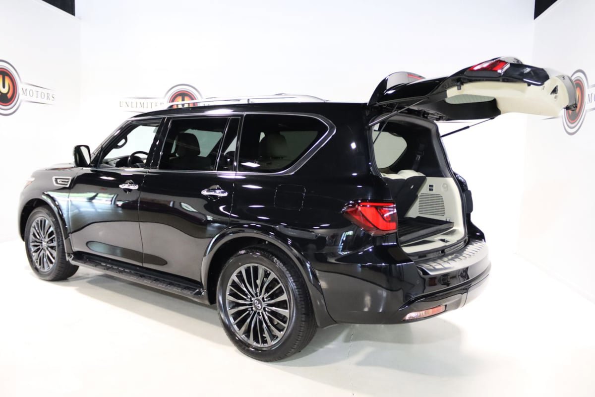 Used 2024 INFINITI QX80 Sensory AWD/4WD image 35