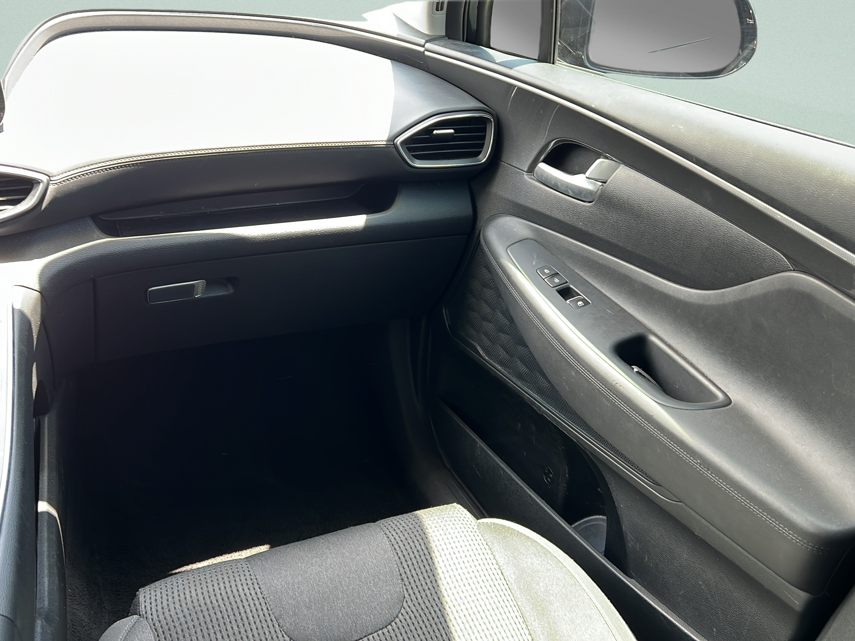 Used 2022 Hyundai Santa Fe XRT FWD image 13