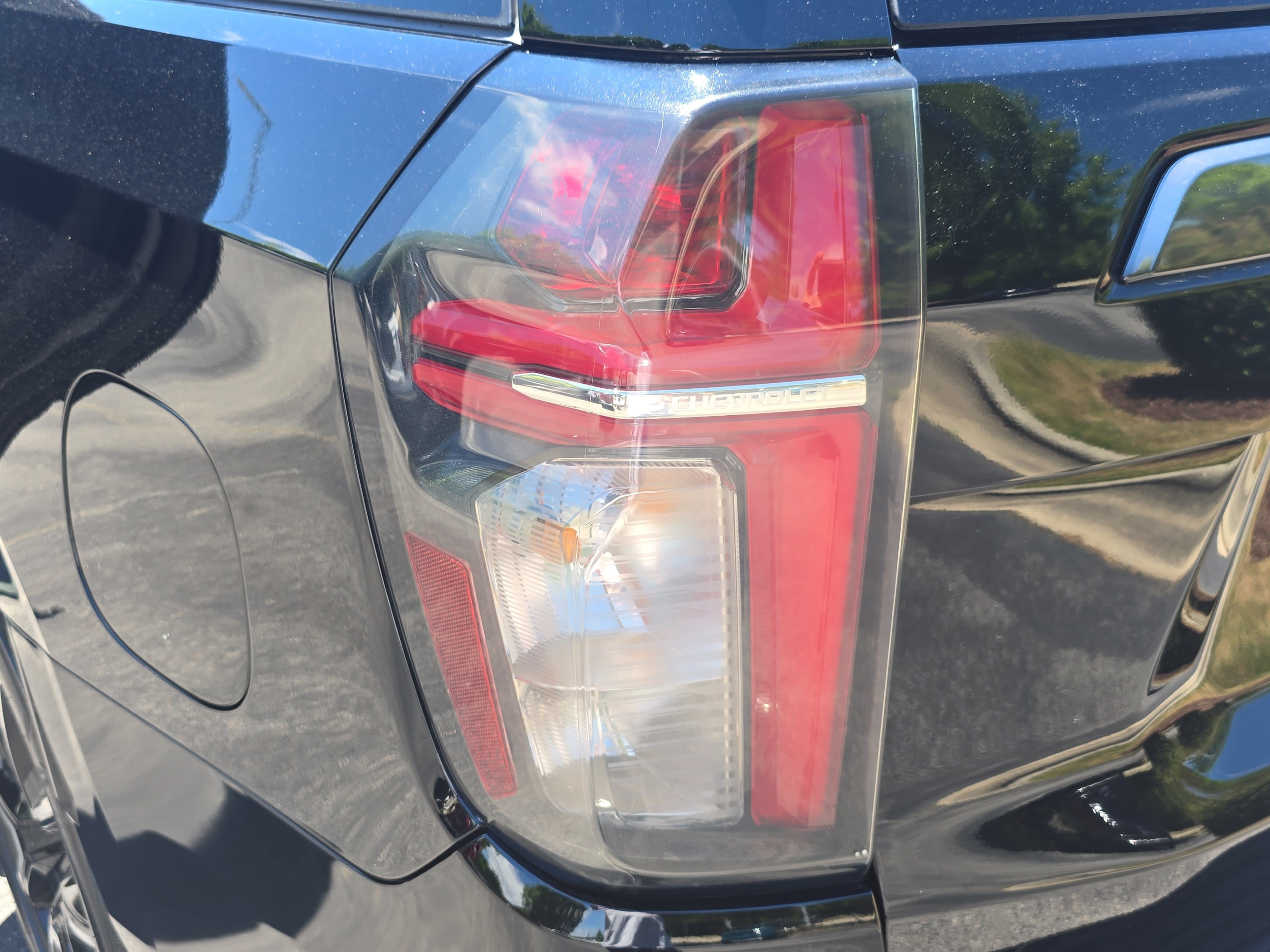 Used 2021 Chevrolet Tahoe RST AWD/4WD image 37