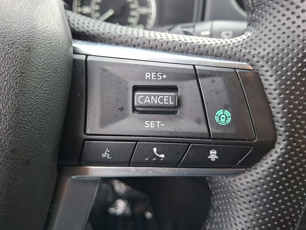 Used 2025 Mitsubishi Outlander SE AWD/4WD image 24