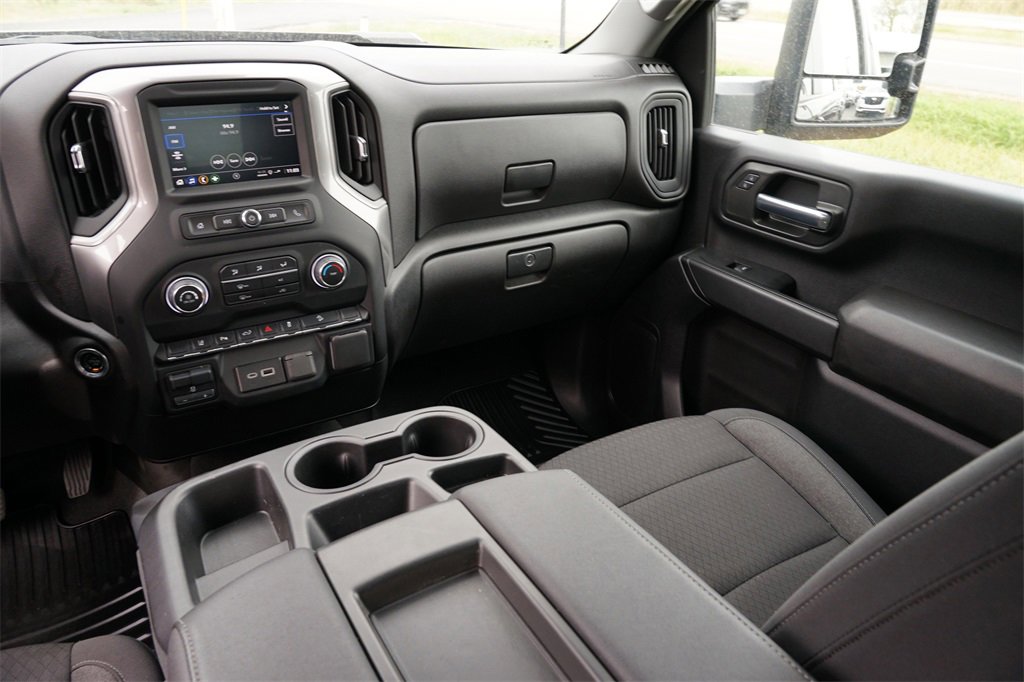 Used 2024 Chevrolet Silverado 2500 Custom w/ Custom Value Package image 22