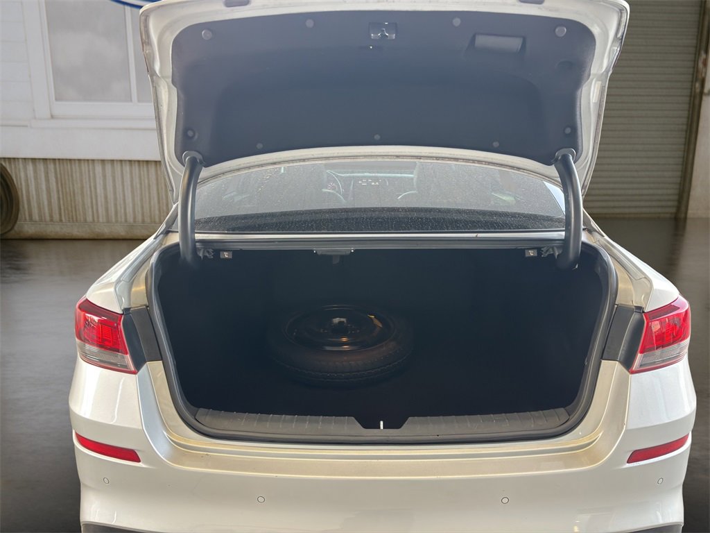 Used 2019 Kia Optima EX image 27