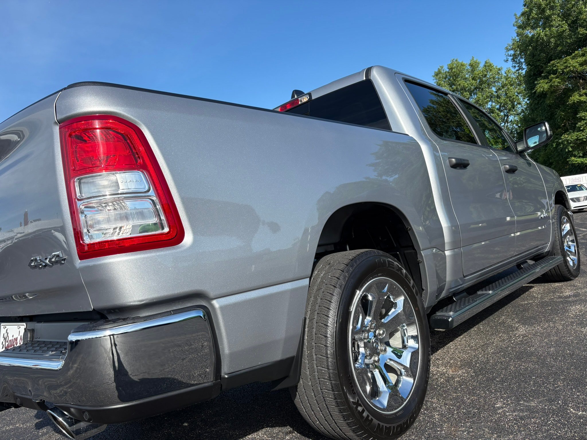 Used 2023 RAM 1500 Big Horn AWD/4WD image 15