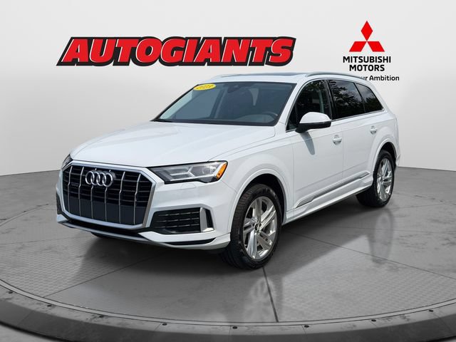 Used 2023 Audi Q7 2.0T Premium w/ Towing Package AWD/4WD image 5